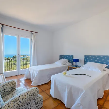 Roca Villa