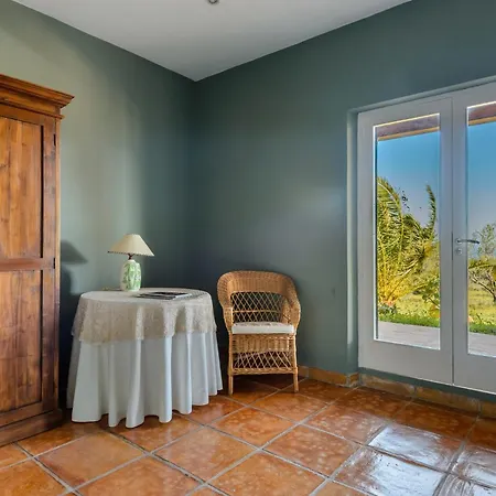 Villa Roca *